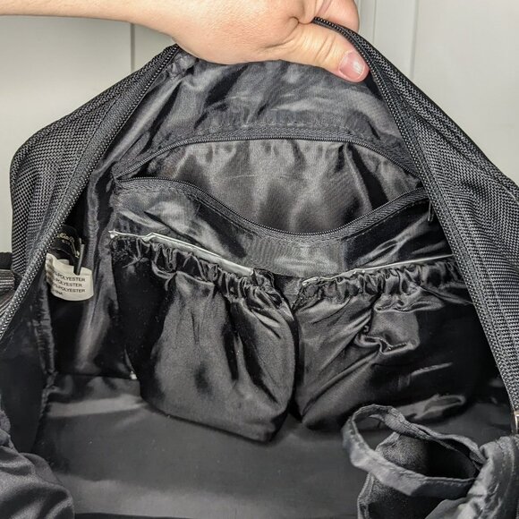 Eddie Bauer Black & Gray Travel Duffel Multi Use Lining Pockets Zippered EUC - Picture 9 of 12